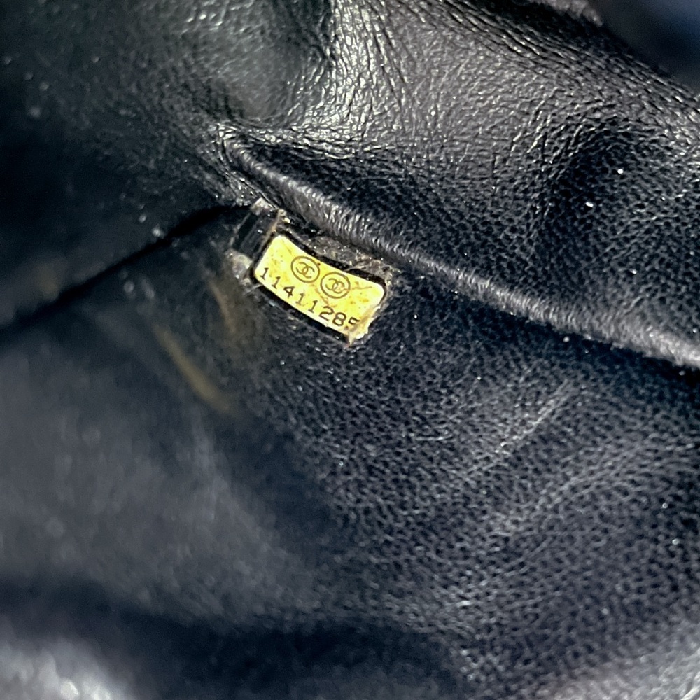 Small Classic Chanel Mini Rectangle Flap Purse - Great Condition! - Picture 3 of 6